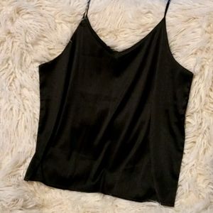 🖤🖤 MOVING SALE                        Black Silky Tank Top